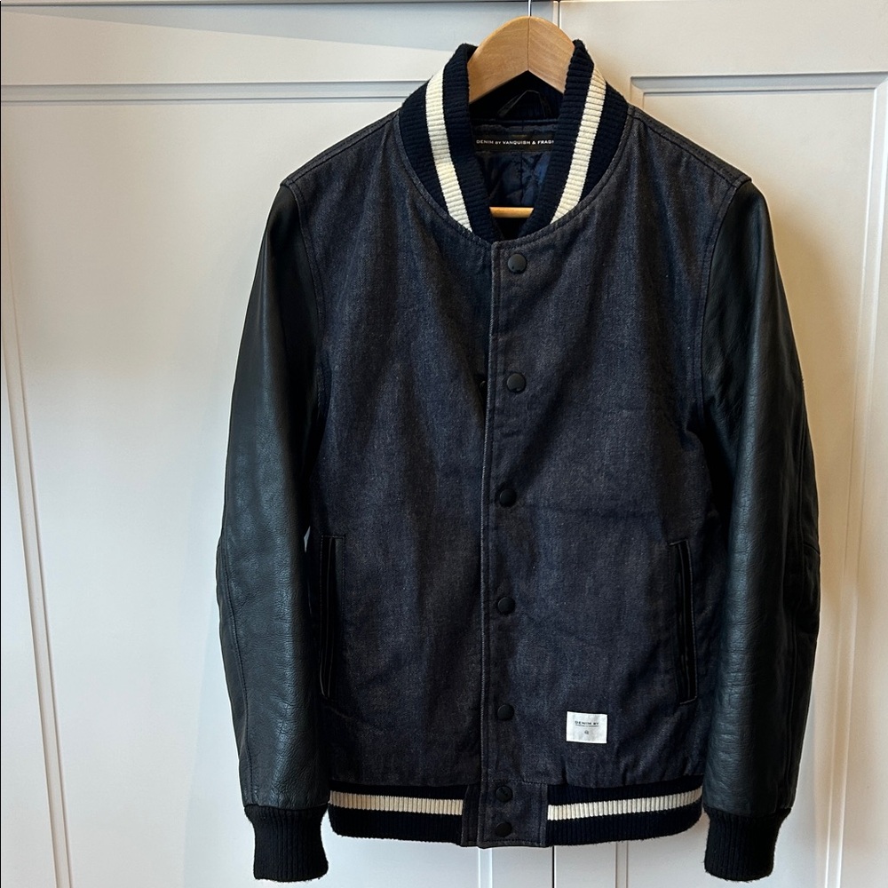 DENIM BY VANQUISH & FRAGMENT, Men's Blue and black Varsity Jacket, bomber, US L